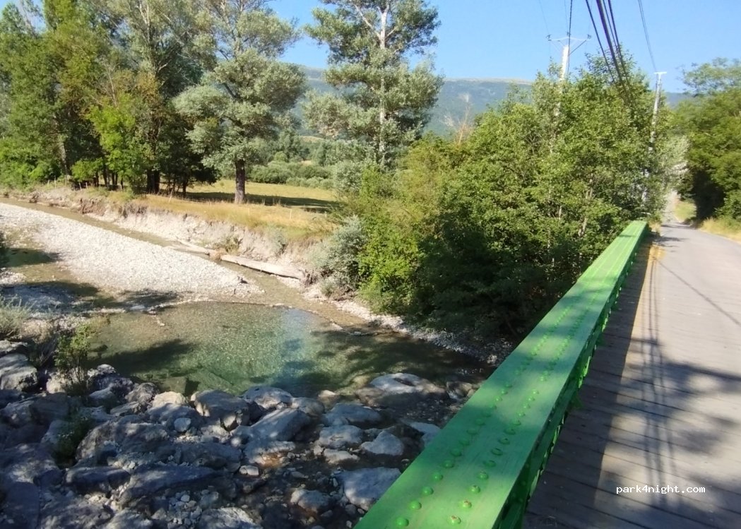 (04330) Clumanc - 4471 Route de la Haute Vallée de l'Asse — foto 2