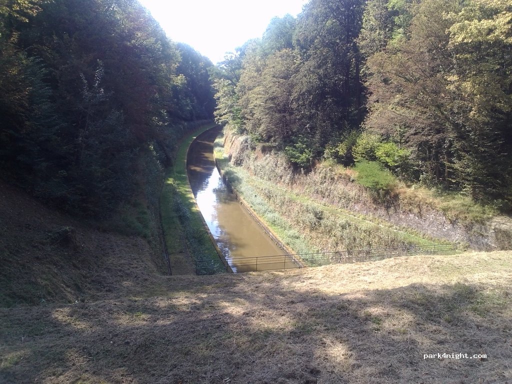 (57405) Hommarting - Tunnel du canal de la Marne au Rhin Est (proche Niderviller) — foto 2