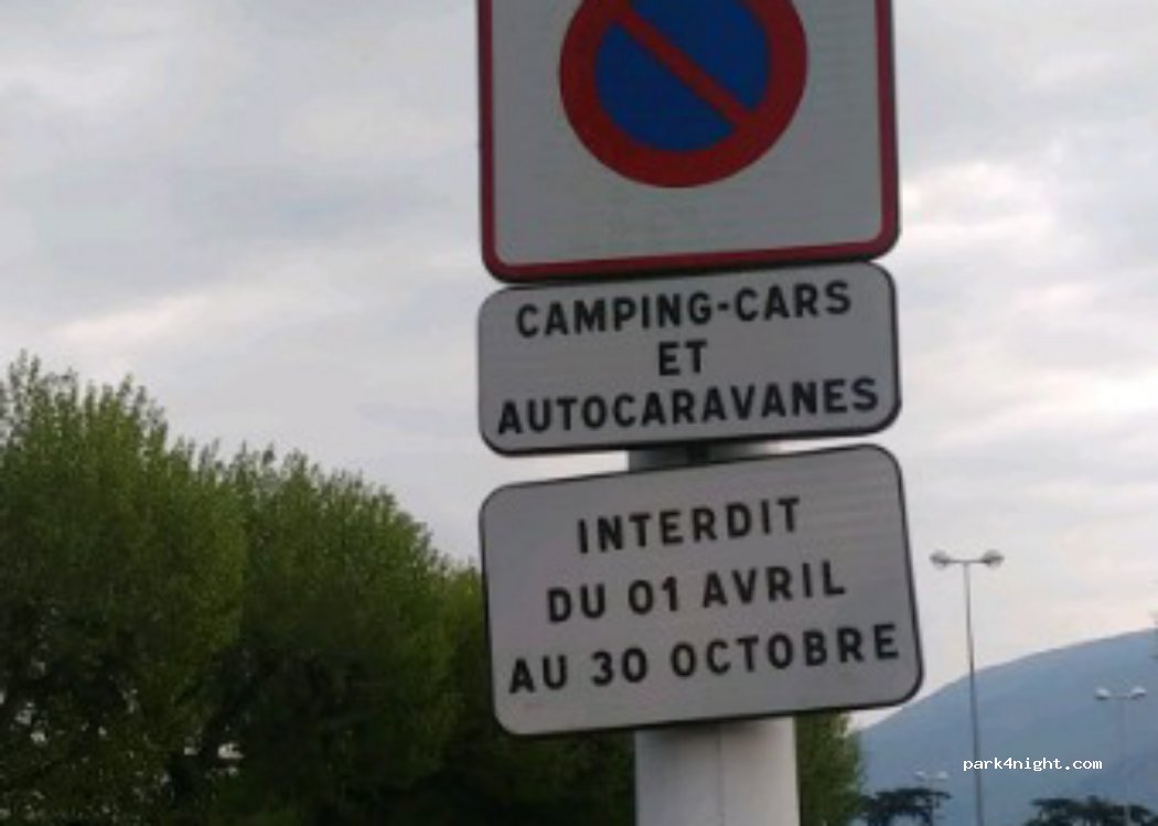 (73100) Aix-les-Bains - 18 Avenue Daniel Rops — foto 3