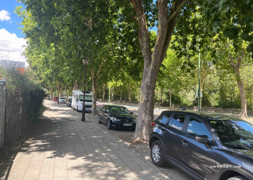 (09001) Burgos - 11A Avenida Palencia — foto