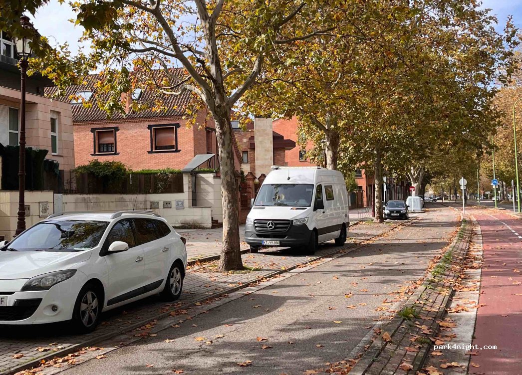 (09001) Burgos - 11A Avenida Palencia — foto 4