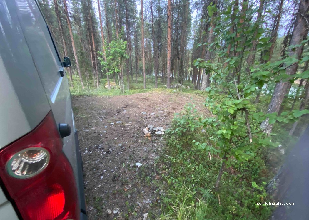 (962 99) Aspudden - — foto