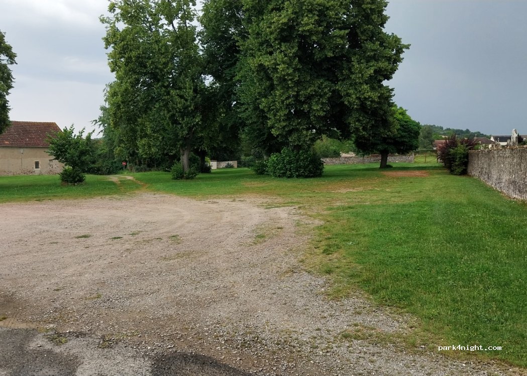 (18200) Drevant - 9152F Chemin de la Verne — foto