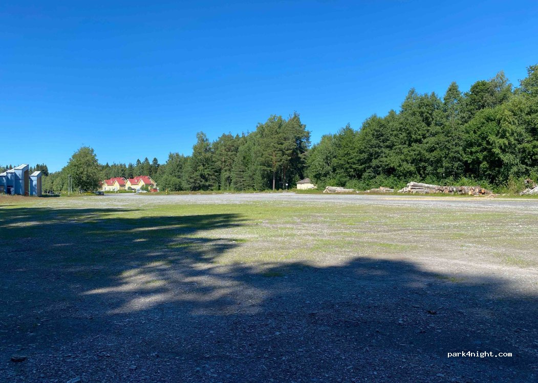 (68600) Pietarsaari - 3 Alholmintie — foto