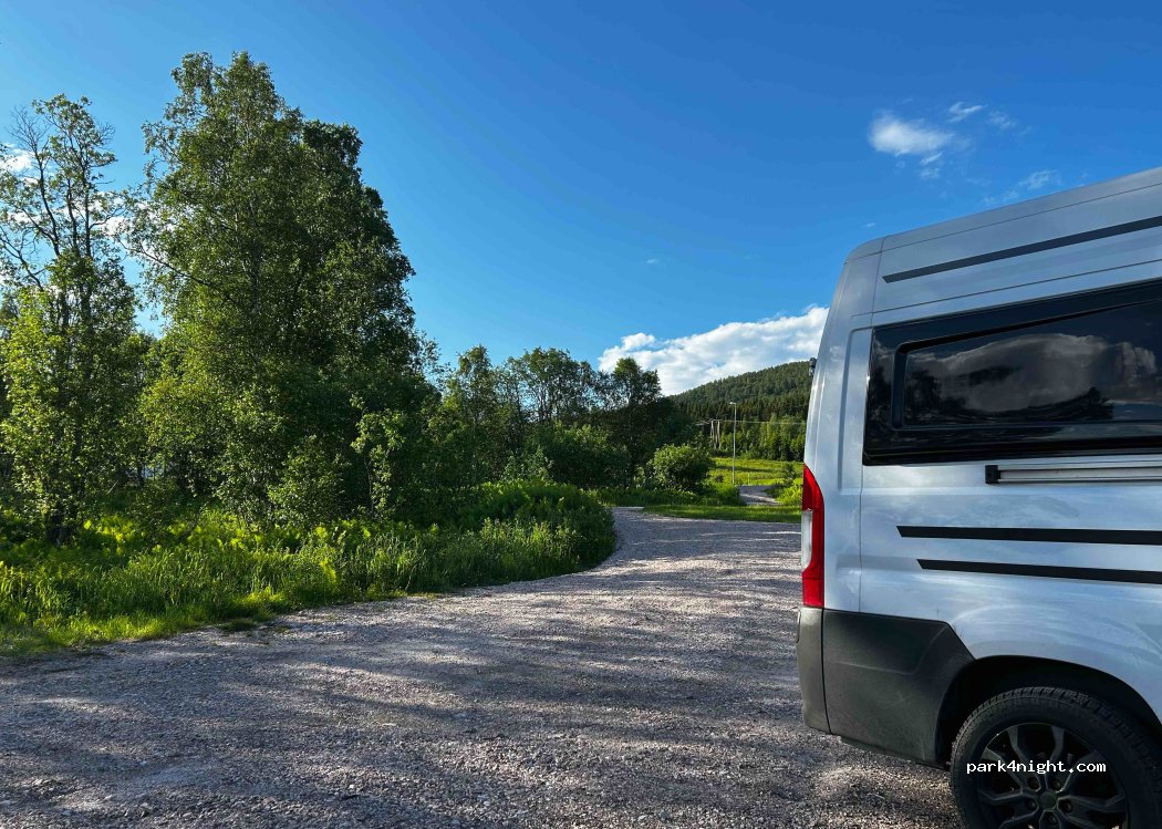 (9309) Finnsnes - 855 — foto 3