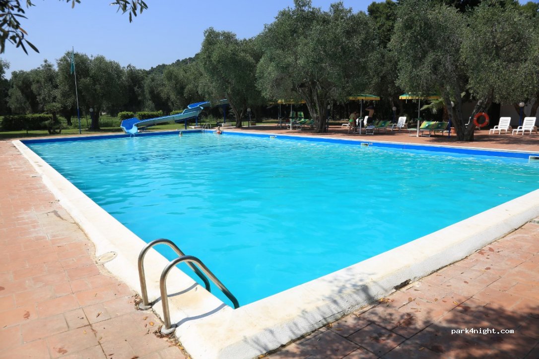 Villaggio Turistico Camping Parco Degli Ulivi — foto 2