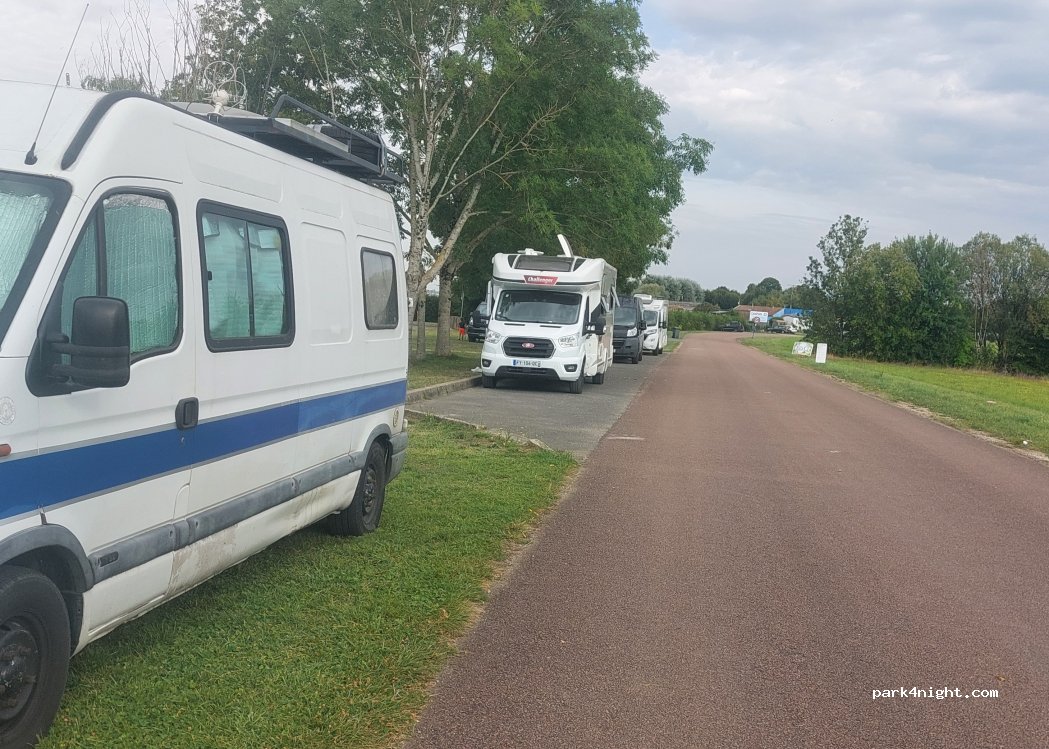 (52290) Éclaron-Braucourt-Sainte-Livière - — foto 4