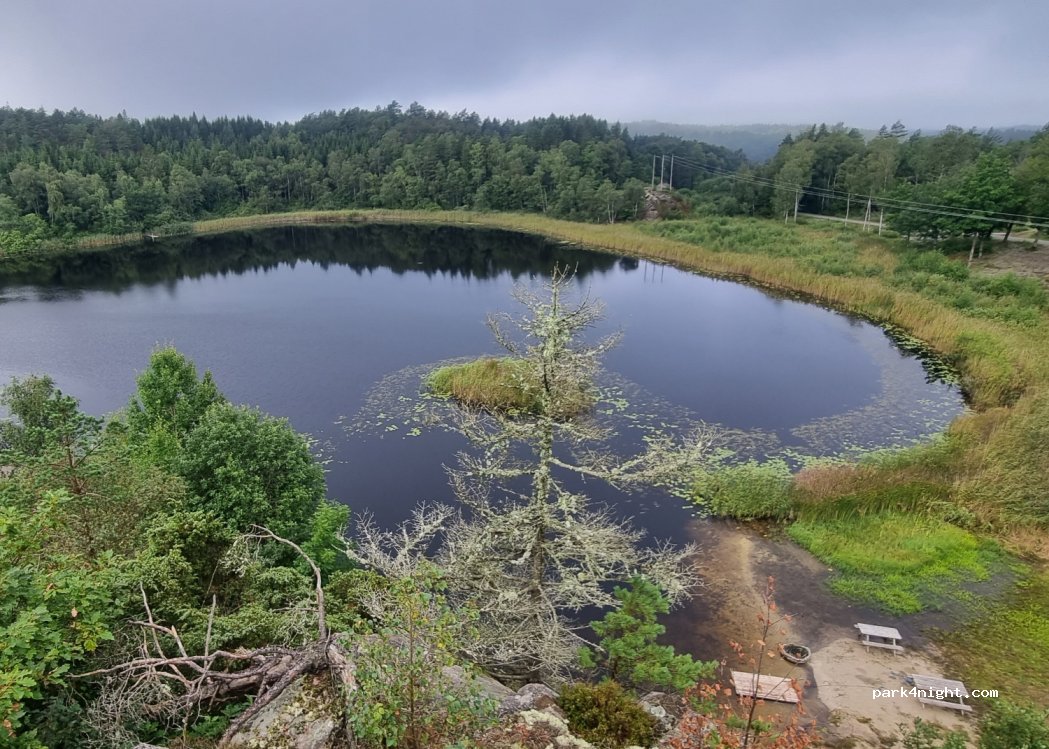 (457 41) Rabbalshede - Unnamed Road — foto 3