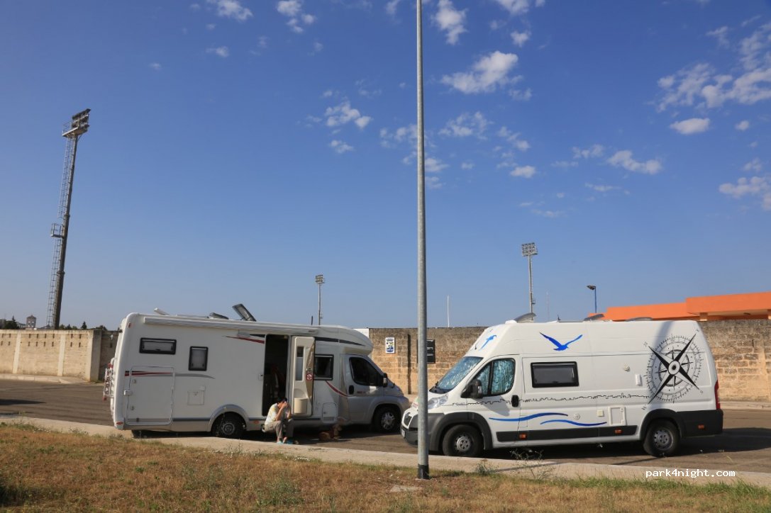(73012) Campi Salentina - 3 Via Tommaso Campanella — foto