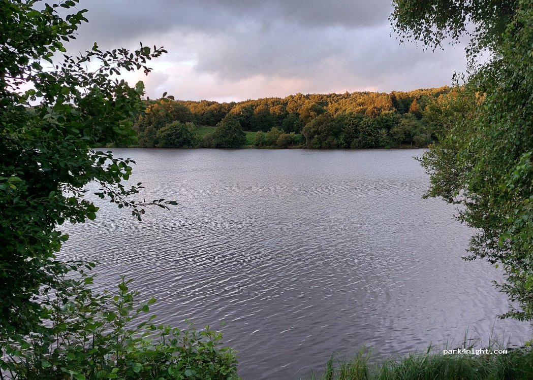 (15400) Riom-ès-Montagnes - — foto 3
