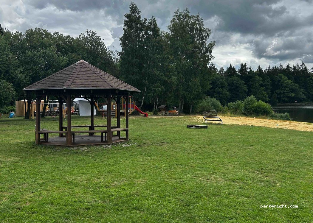 (362 25) Děpoltovice - Unnamed Road — foto