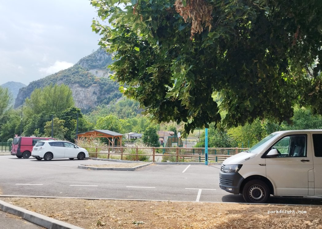 (09400) Arignac - 5 La Calvière — foto 3