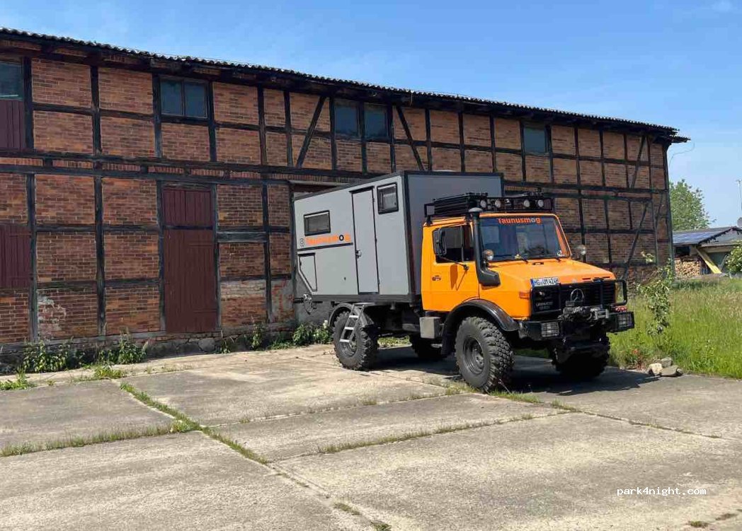 Wohnmobil Stellplatz an der alten Fachwerk Scheune — foto 5