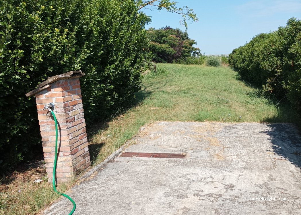 Agricampeggio IL CASALE DEGLI OLEANDRI — foto