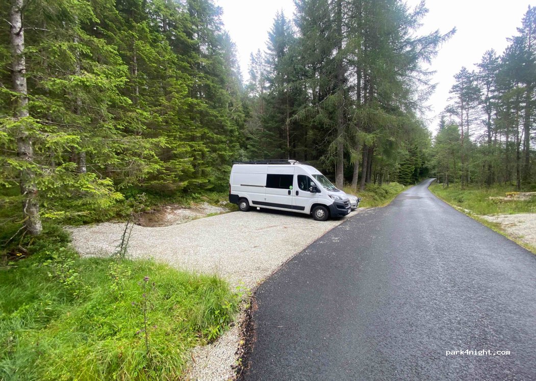 (6957) Hyllestad - 267 Kolgrov — foto