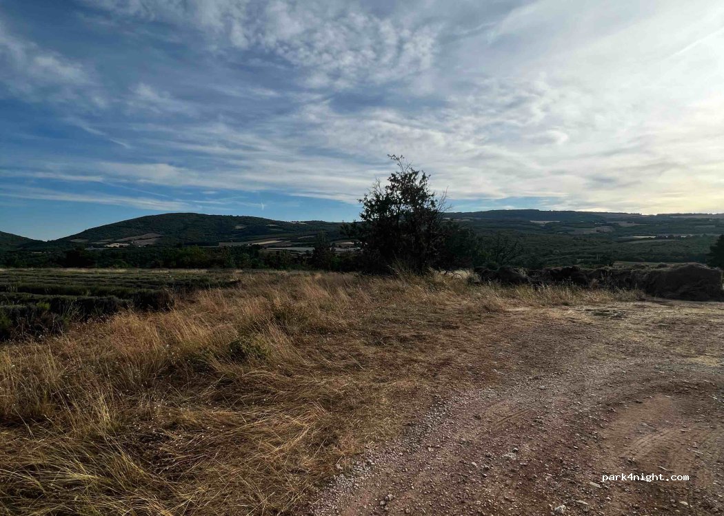 (04150) Simiane-la-Rotonde - — foto