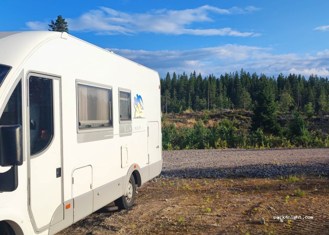 (780 50) Laxtjärn - — foto