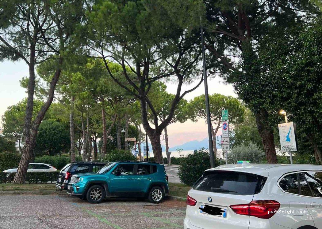 (25015) Desenzano del Garda - 10 Via B. Vighenzi — foto 2