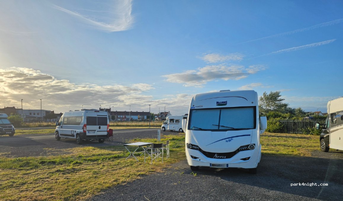 Aire de camping-car park de Calais (Pas de Calais) — foto 3