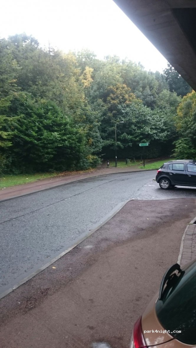 (NE7 7DA) Newcastle upon Tyne - 2 Benton Bank — foto 2