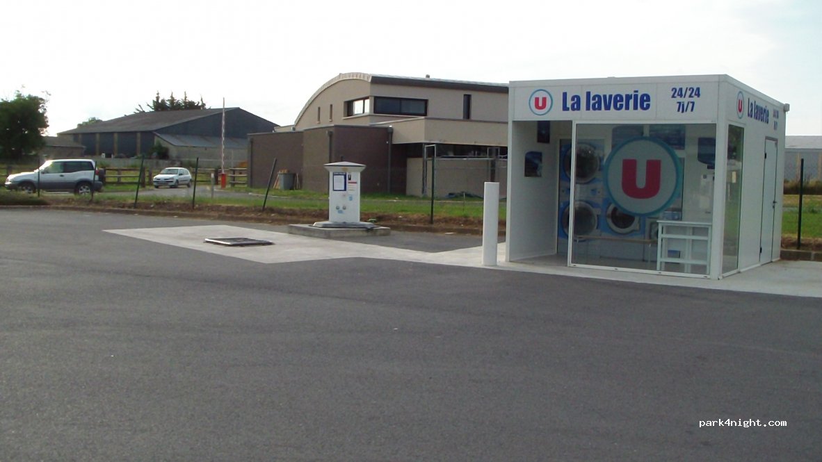 (50480) Sainte-Mère-Église - 8 Z à  les Crutelles — foto 2