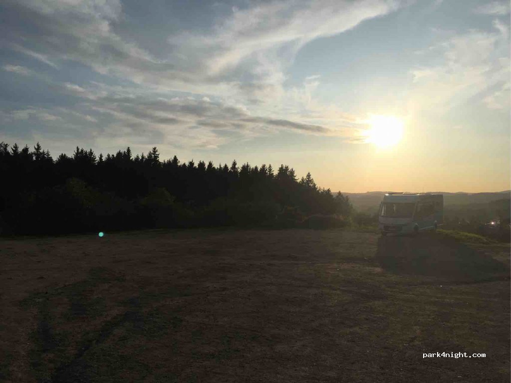(257 06) Louňovice pod Blaníkem - 150 — foto 2