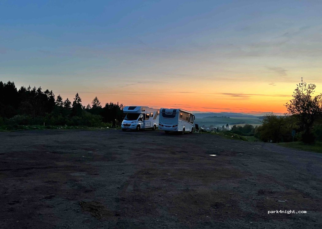 (257 06) Louňovice pod Blaníkem - 150 — foto 4