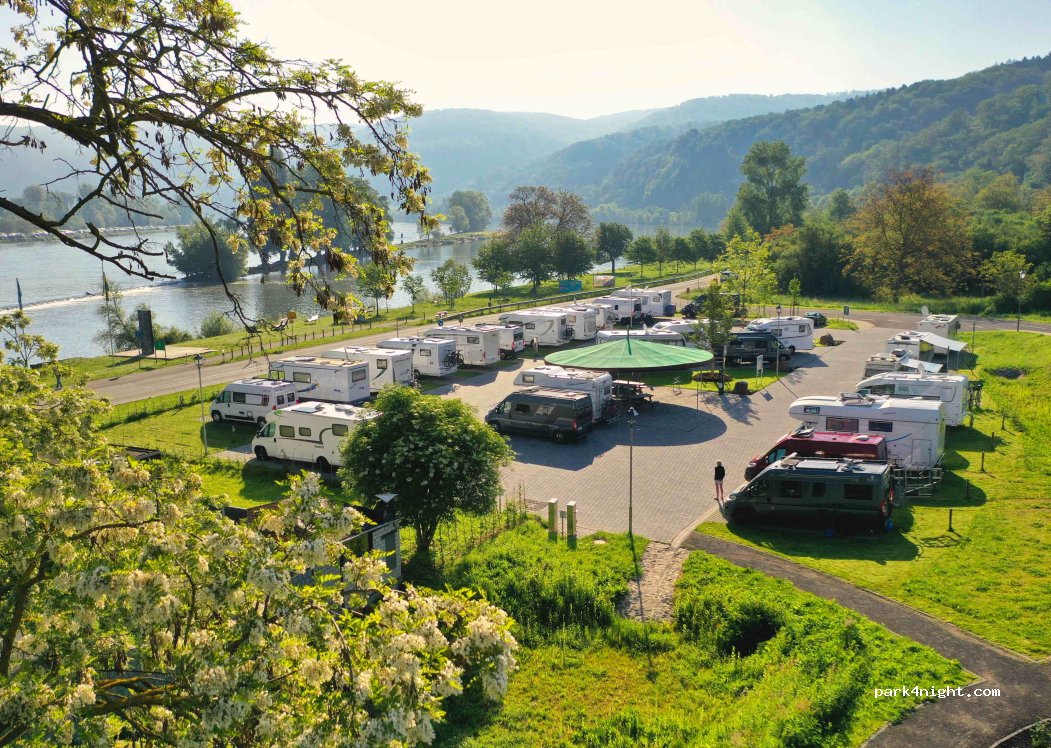 Wohnmobilstellplatz R(h)ein ins Leben — foto 4