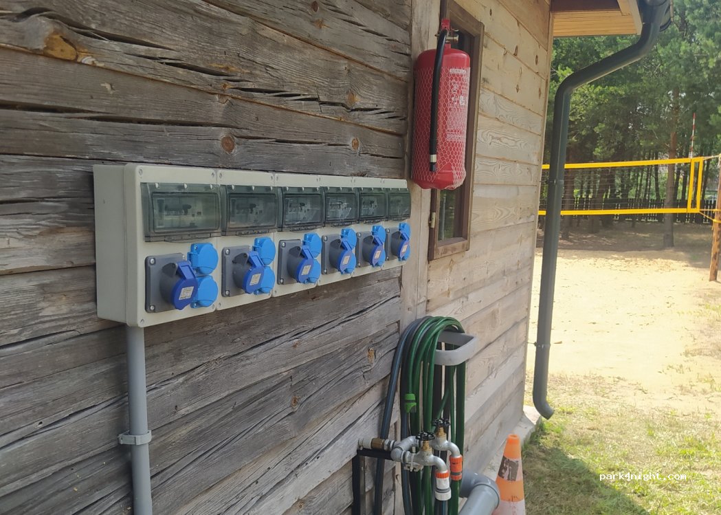Mala Kanada Camper AgroPark — foto