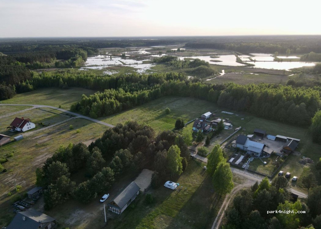 Mala Kanada Camper AgroPark — foto 2