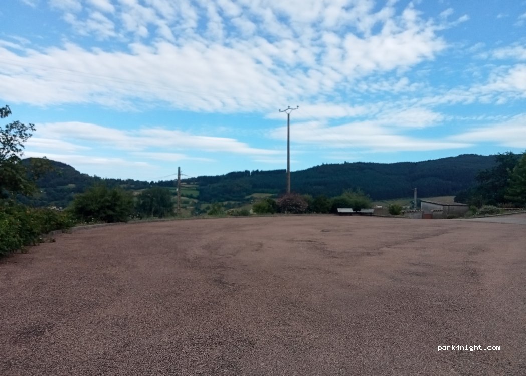 (69870) Saint-Just-d'Avray - 188 Chemin de Bellevue — foto
