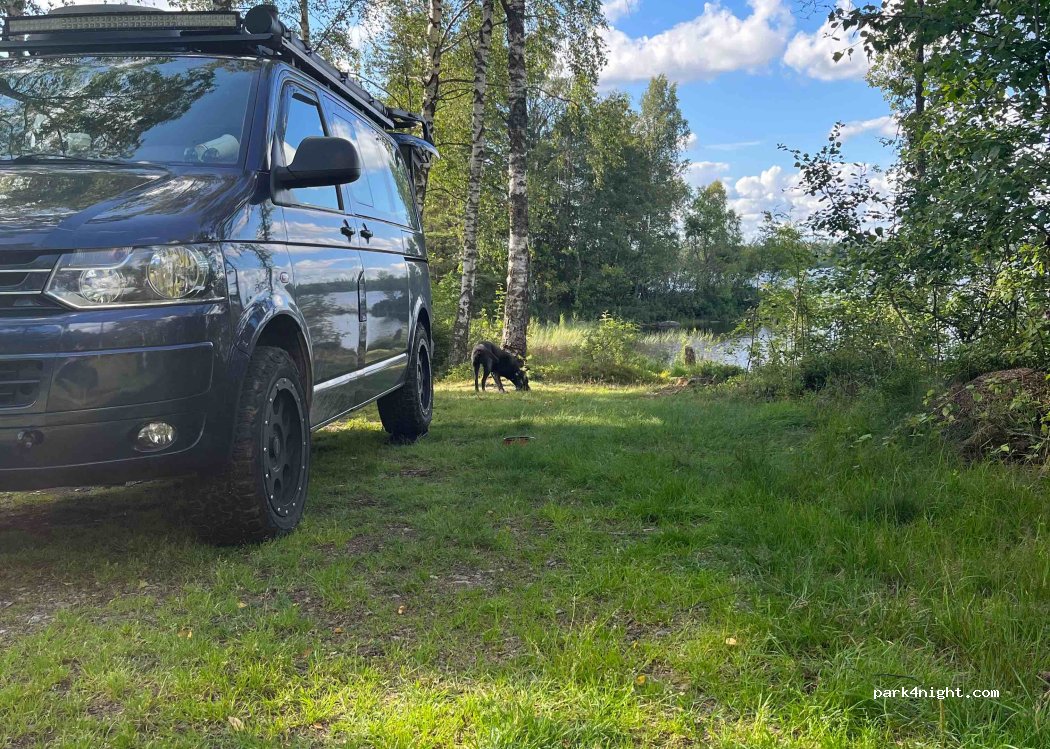 Friluftsplats Hallarps brygga — foto