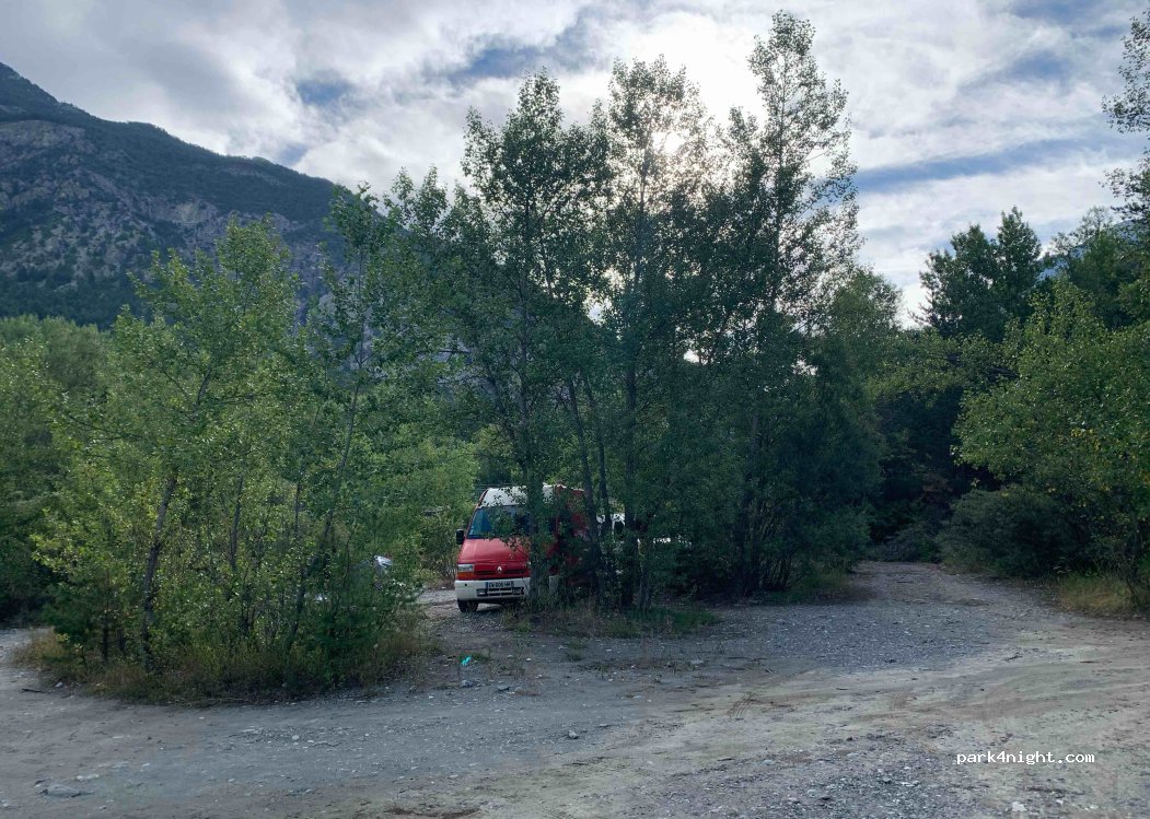(05600) Guillestre - Unnamed Road — foto