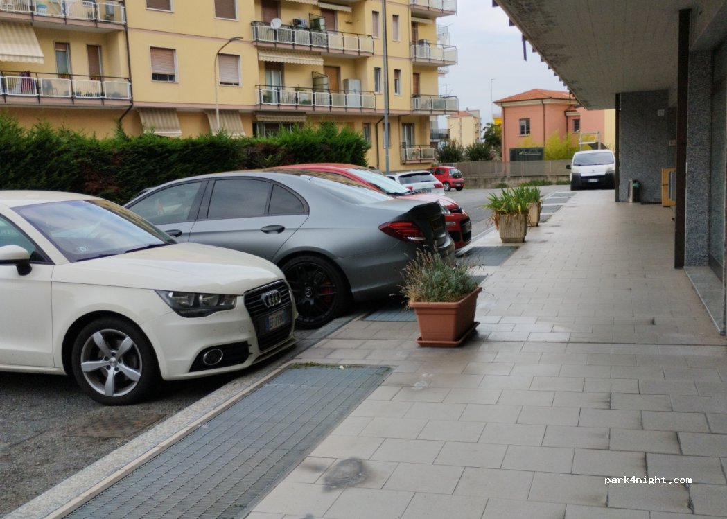 (17043) Carcare - 35 Via G. C. Abba — foto 2