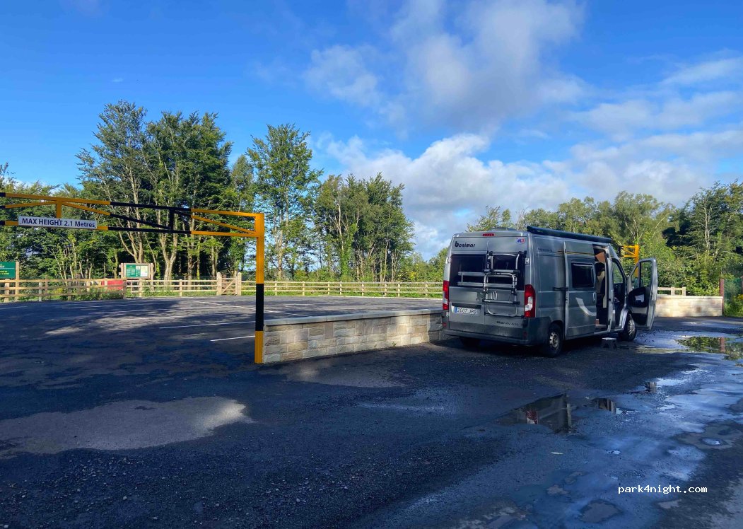 (F28 YH05) Westport - Unnamed Road — foto 4