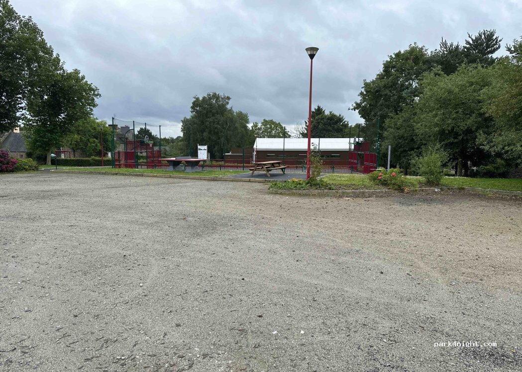 (22460) Grâce-Uzel - 7 Rue Notre Dame — foto