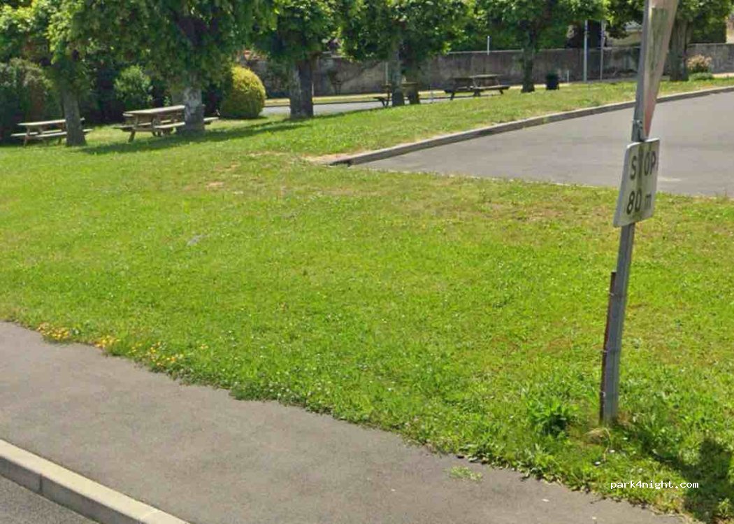 (87300) Saint-Bonnet-de-Bellac - 2 Le Bourg — foto 2