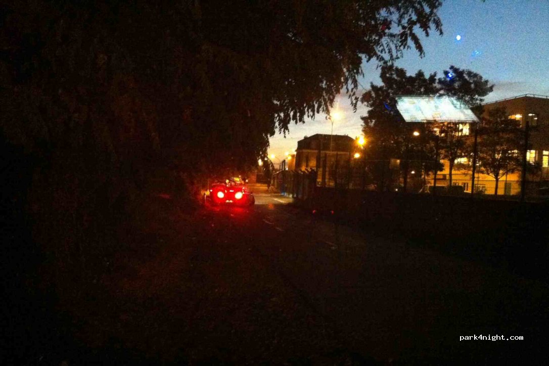 (92230) Gennevilliers - 13 Quai du Petit Gennevilliers — foto 2