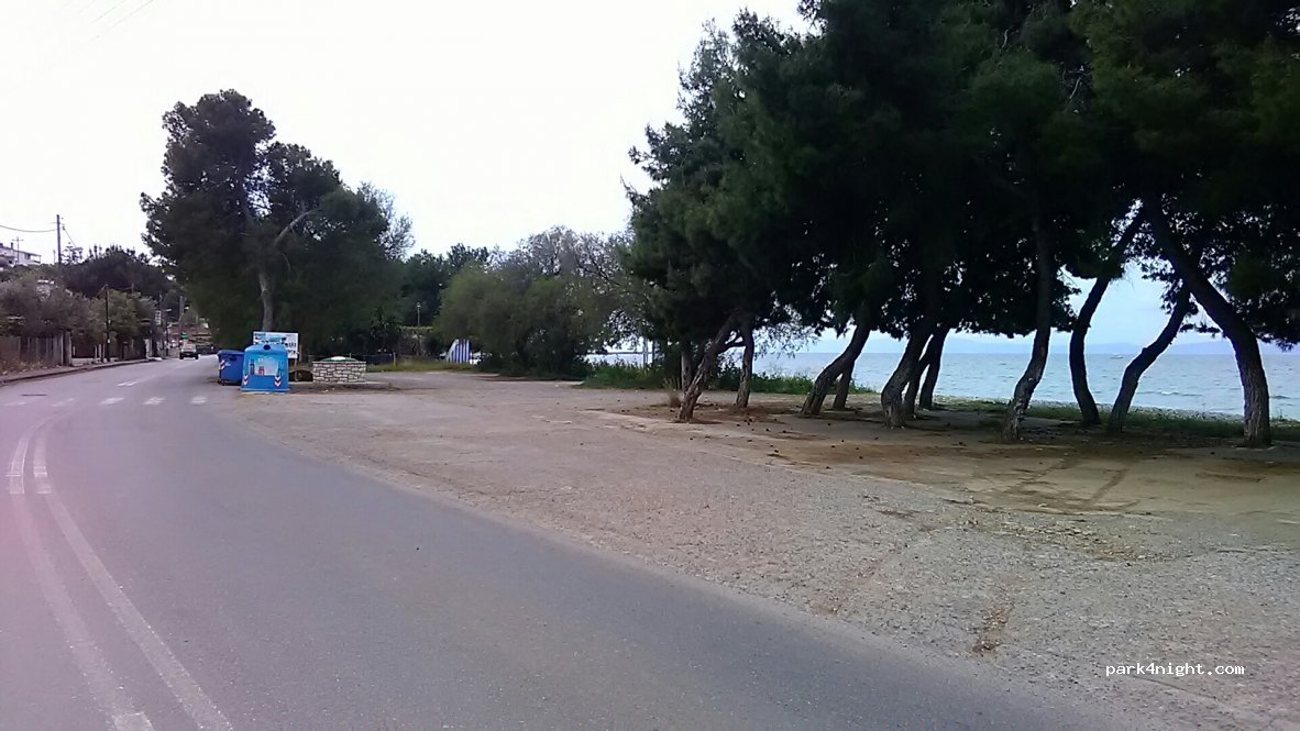 (241 00) Mikra Mantinia - Unnamed Road — foto