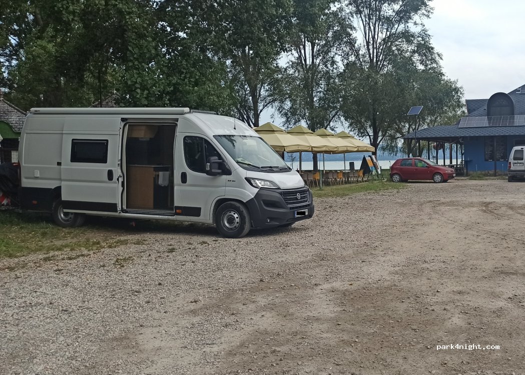 (8638) Balatonlelle - 6 Gyöngyvirág köz — foto