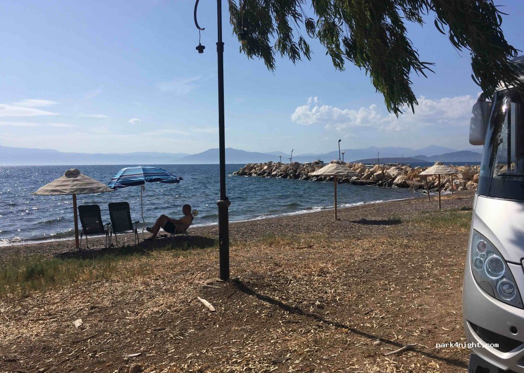 (210 60) Paralia Irion - Unnamed Road — foto 3