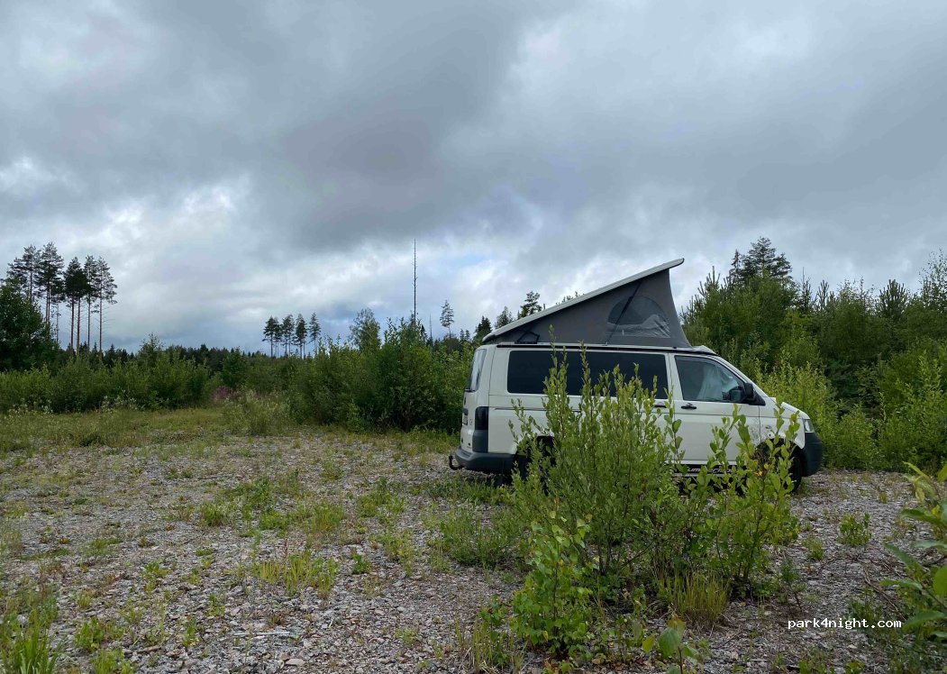 (740 46) Östervåla - — foto 2