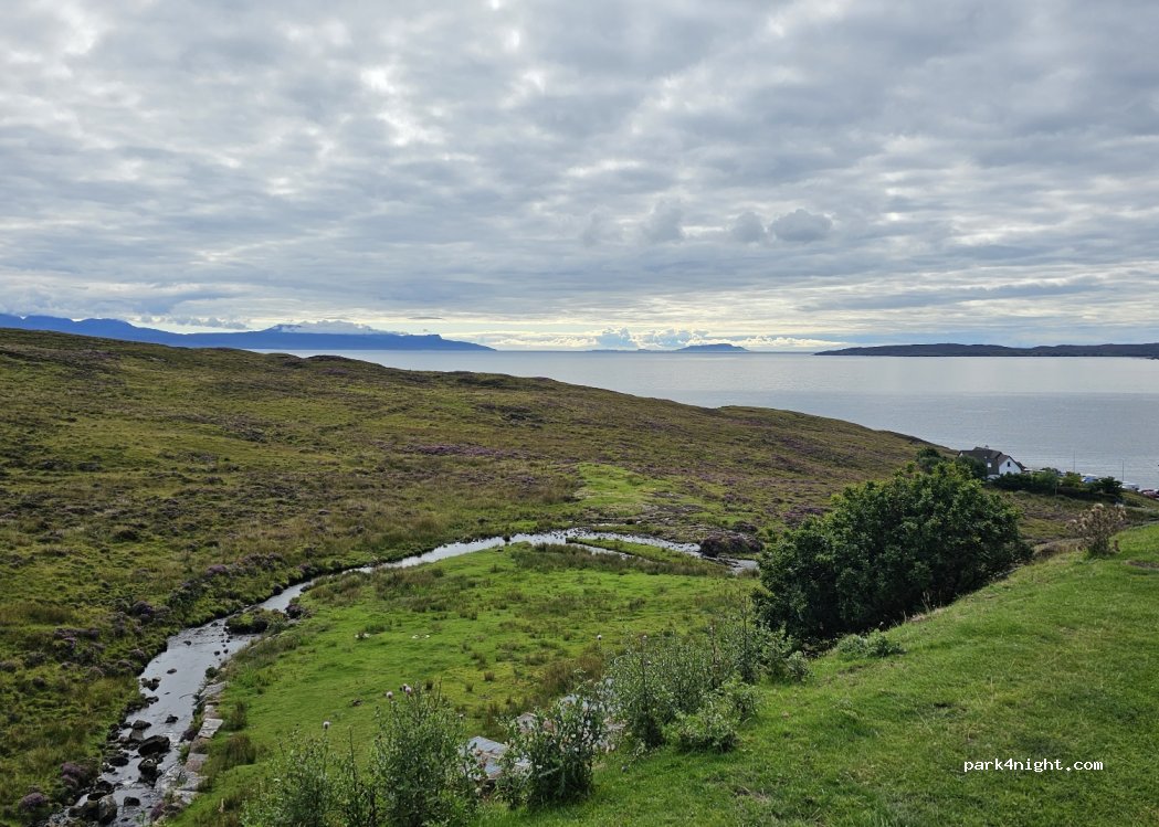 (IV49 9BJ) Isle of Skye - B8083 — foto 4