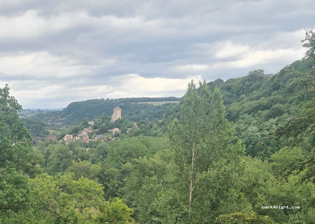 (12330) Muret-le-Château - 289 Carles — foto