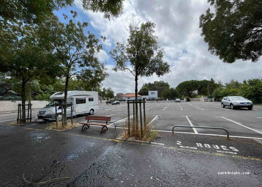 (16200) Jarnac - 2 TER Route des Champagneres — foto