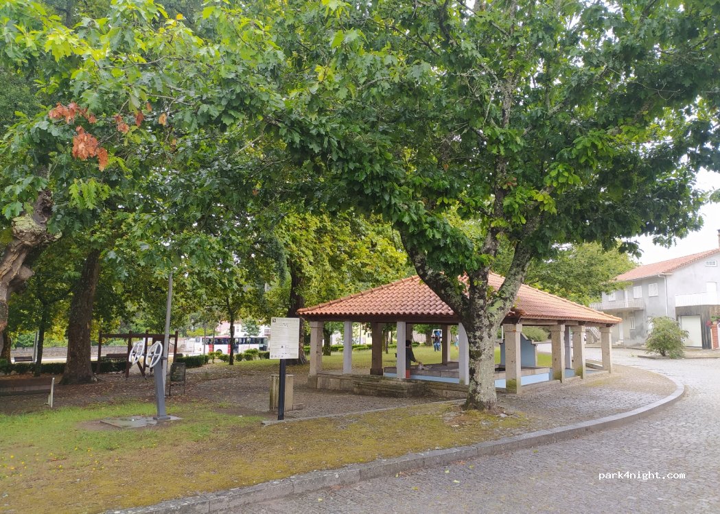 (4740) Forjães - 78 Rua José da Quinta — foto