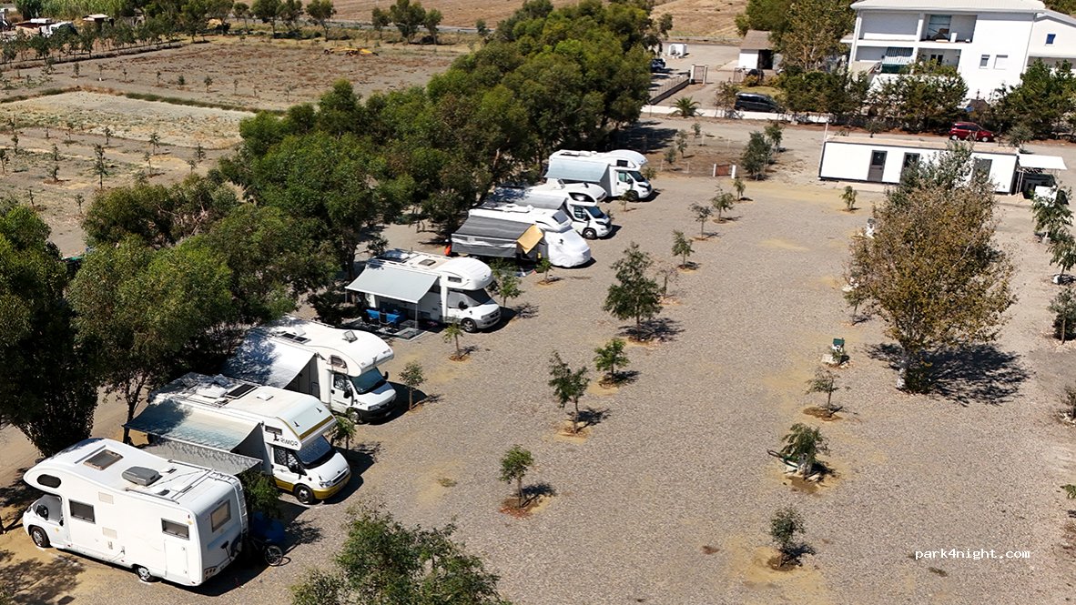Area Sosta Camper e Caravan CogoBay — foto 2