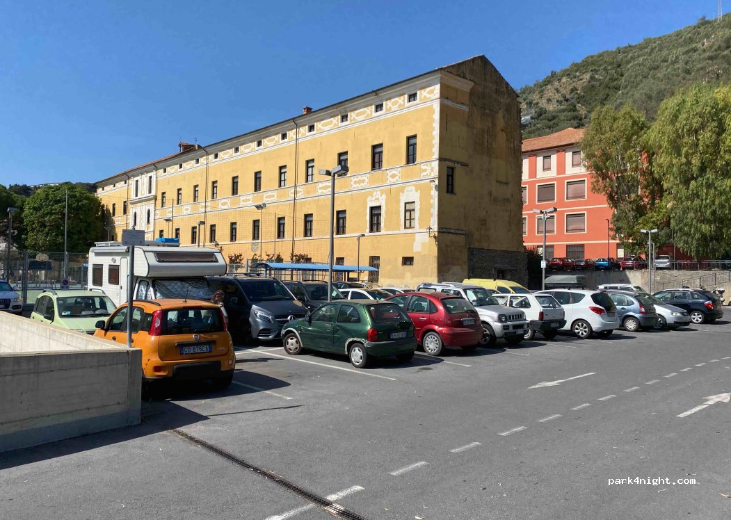 (18018) Taggia - 2 Salita San Cristoforo — foto