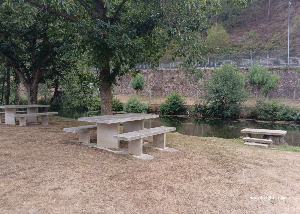 (27720) A Pontenova - Polígono Reparce Chousa Abaixo — foto