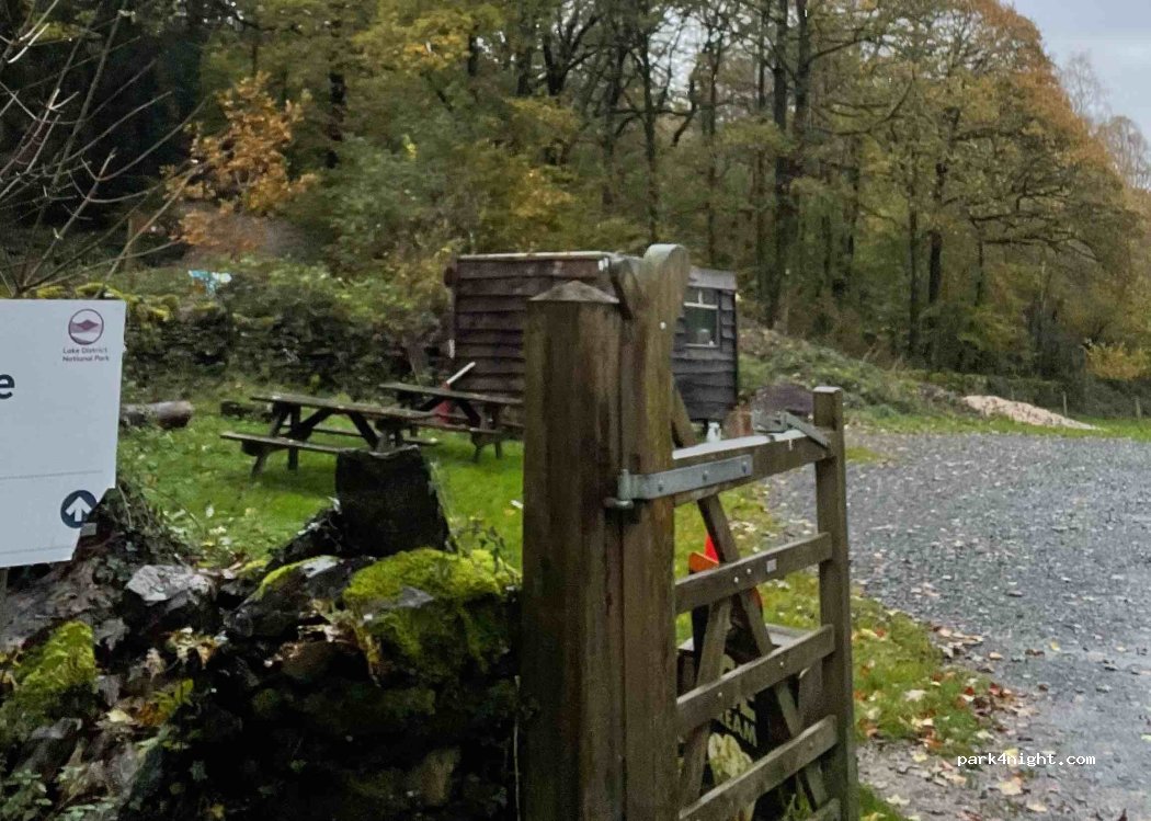 (LA12 8BJ) Ulverston - Unnamed Road — foto